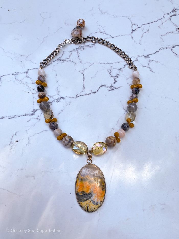 Bumblebee Jasper