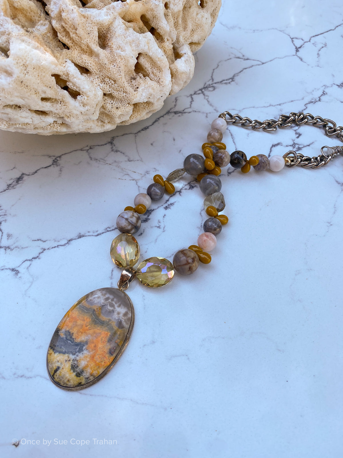 Bumblebee Jasper