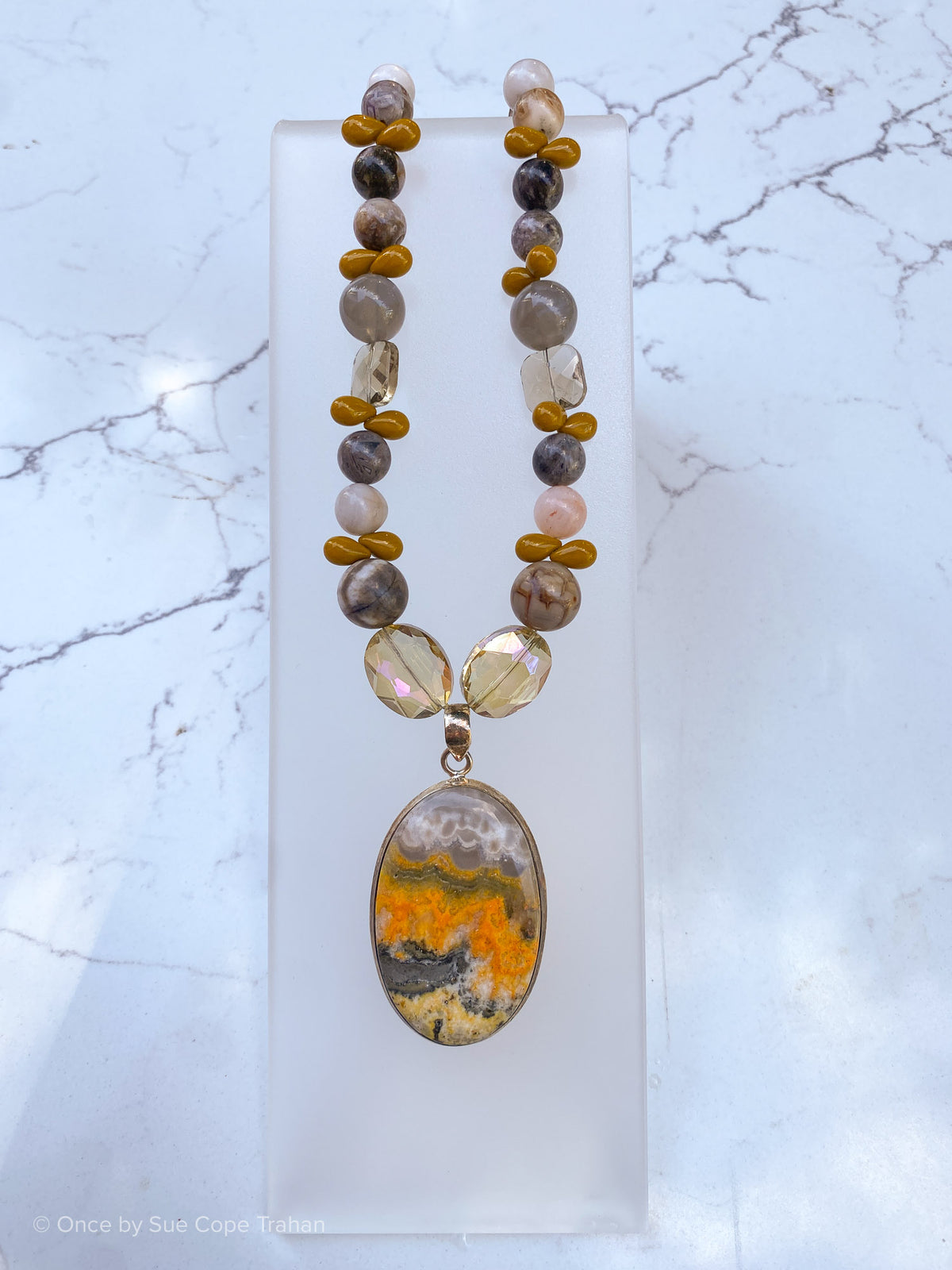 Bumblebee Jasper