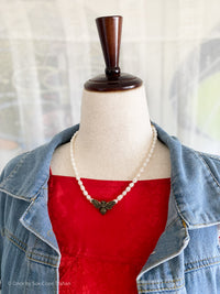 Fresh Water Pearl With Vintage Bee