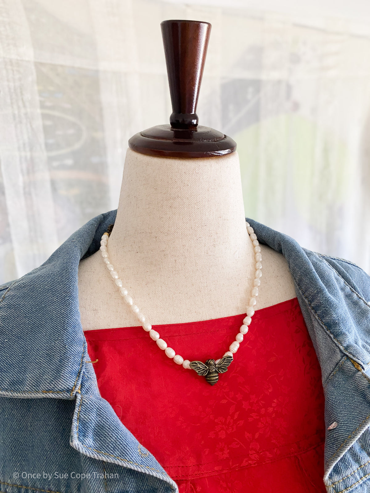 Fresh Water Pearl With Vintage Bee