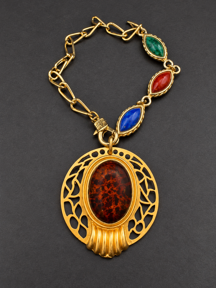 Bag charm: Amber Medallion