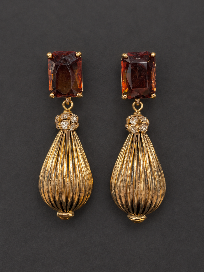 Gold Fluted Drop Earrings