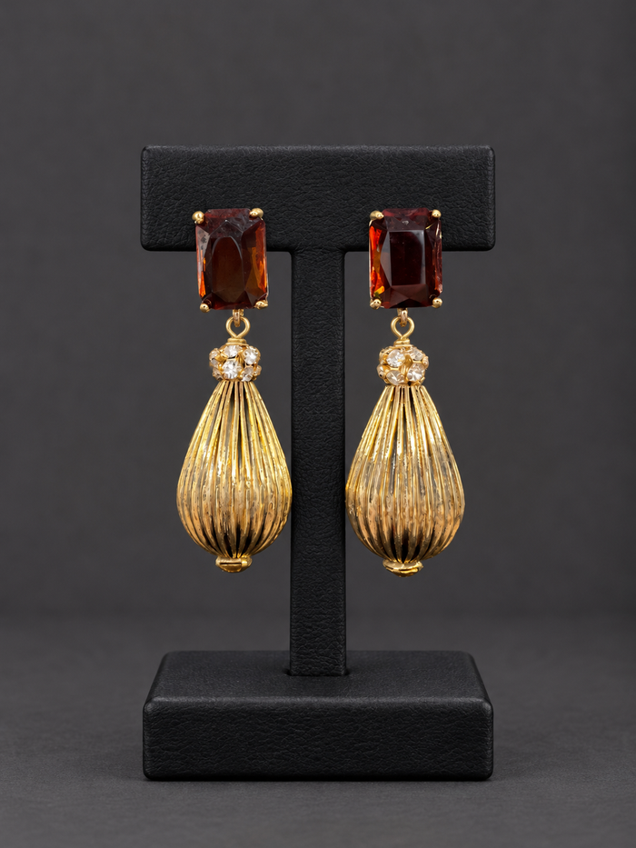 Gold Fluted Drop Earrings