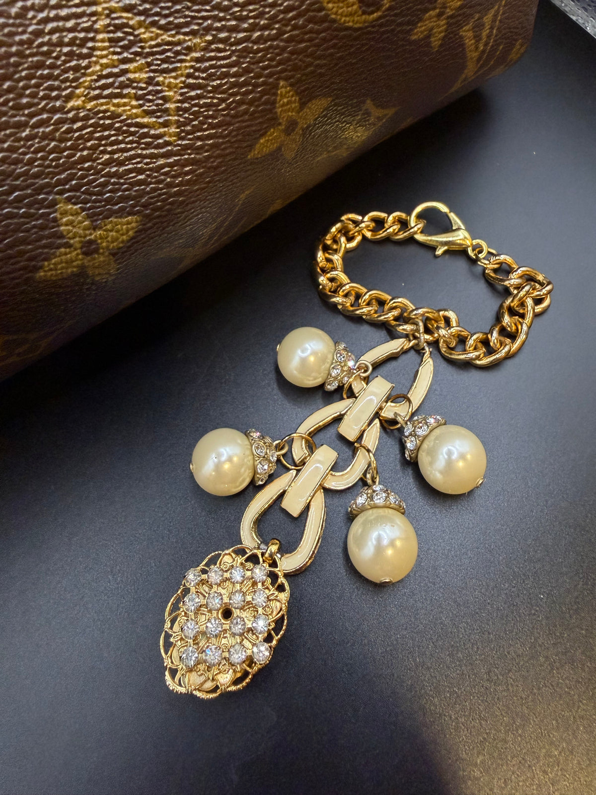 Bag Charm - Pearl Drop Dress Clip