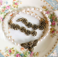 Freshwater Pearl Bee Necklace
