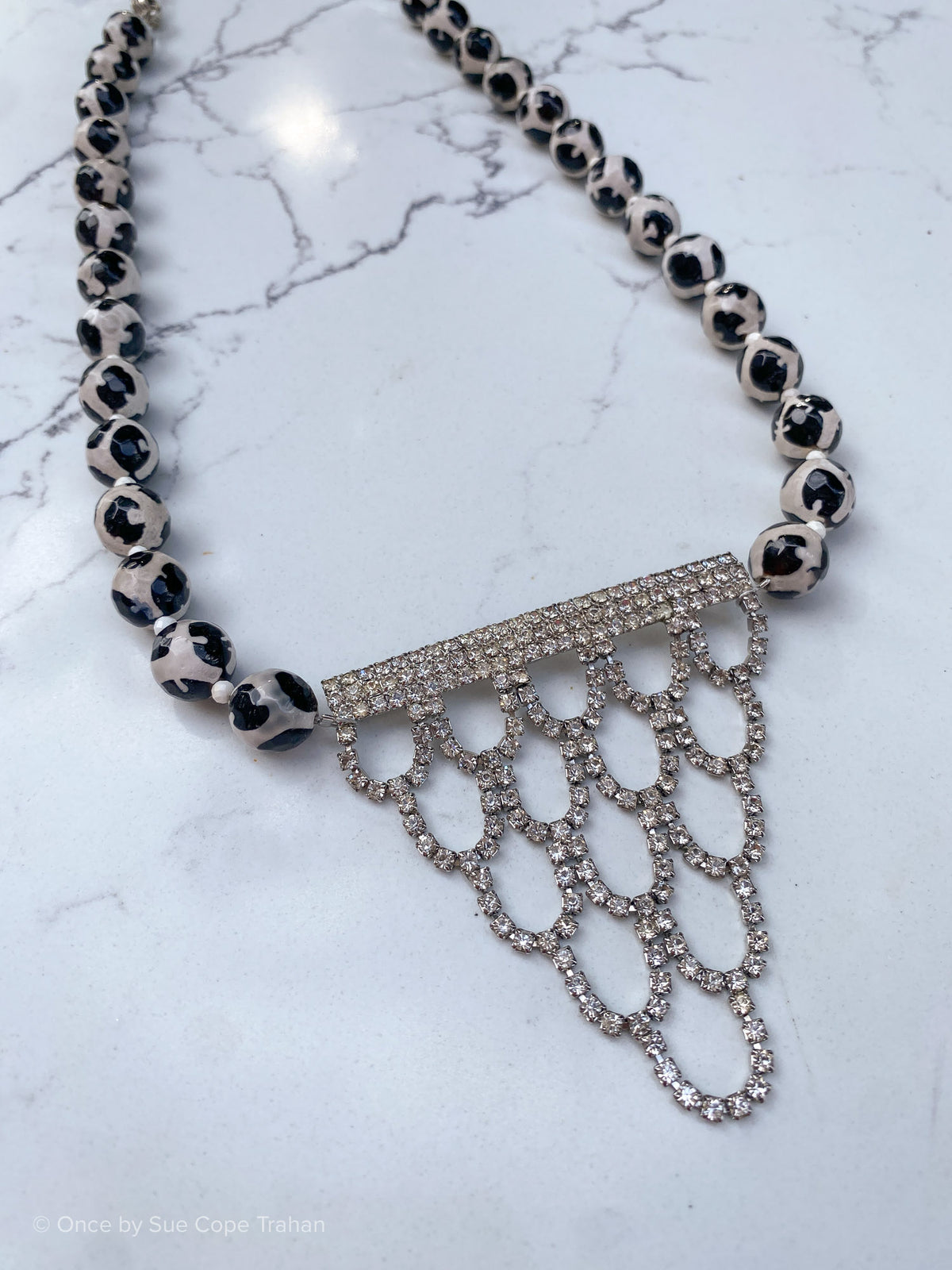France 40's Brooch, Black & Cream