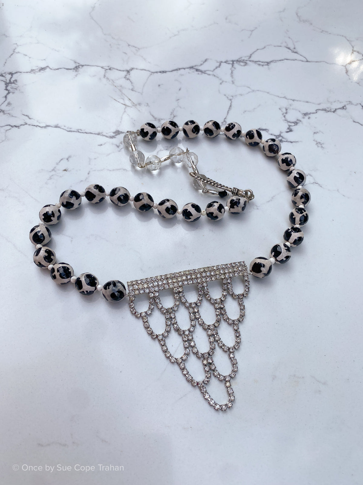 France 40's Brooch, Black & Cream