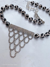 France 40's Brooch, Black & Cream