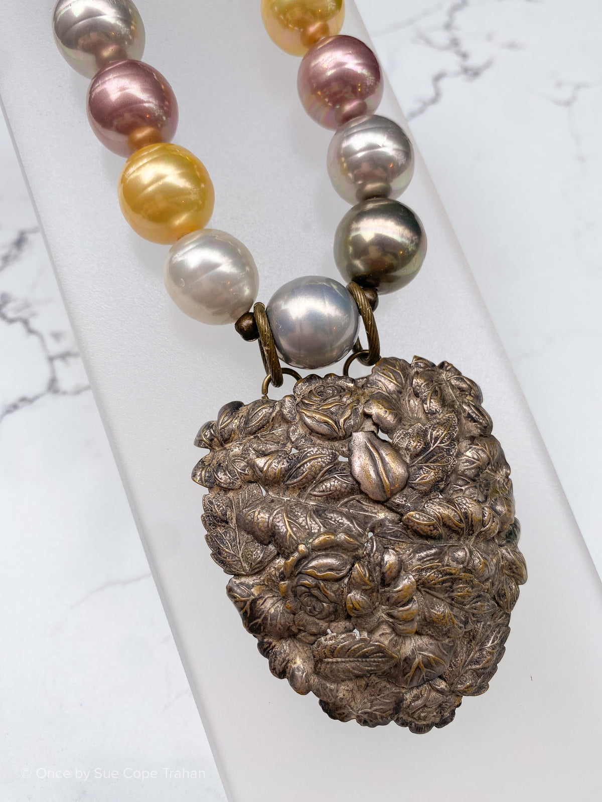 French Fur Clip 80's Vintage Pearls